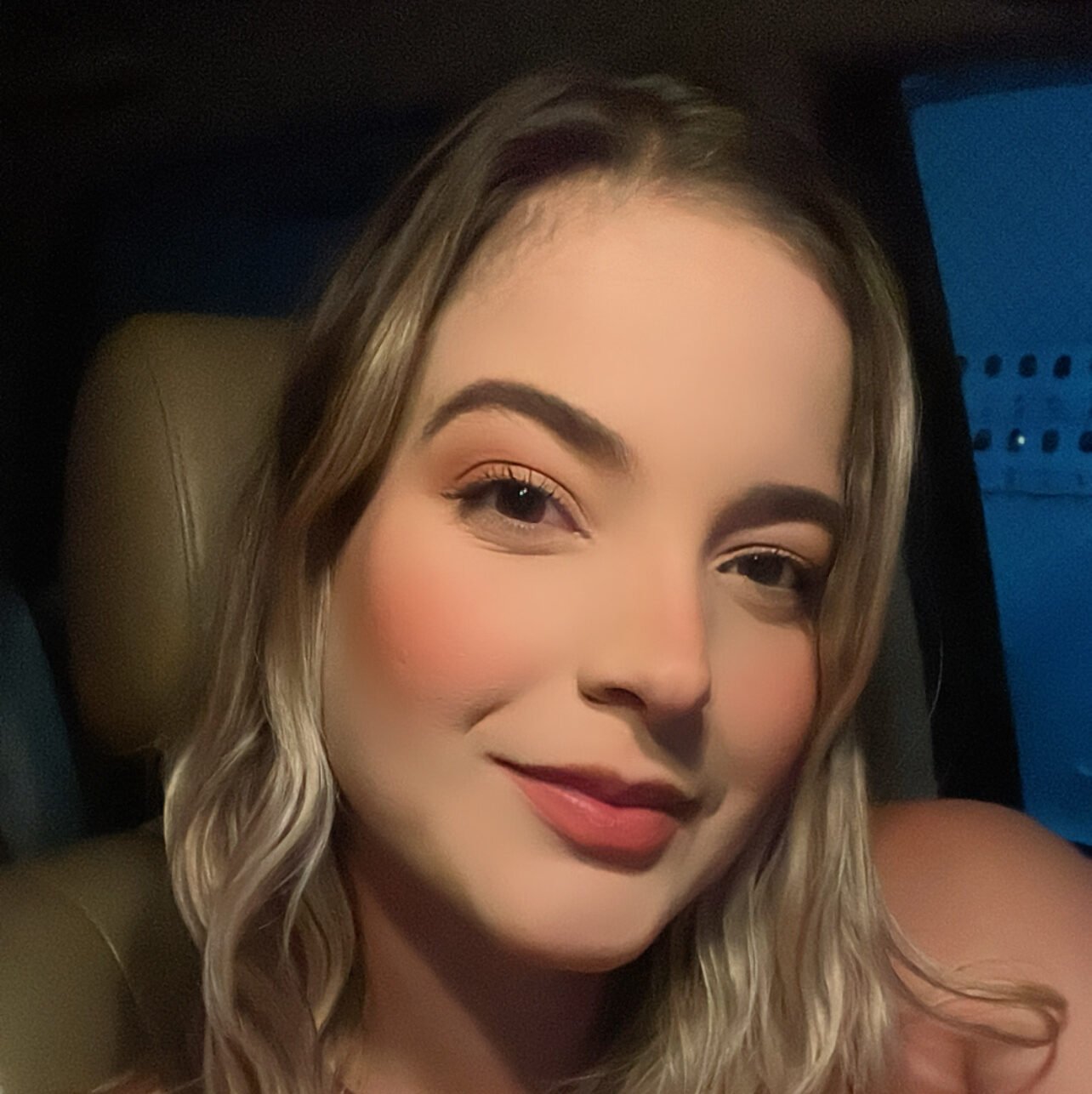 {"eId":"792784682349365","CameraPosition":2}